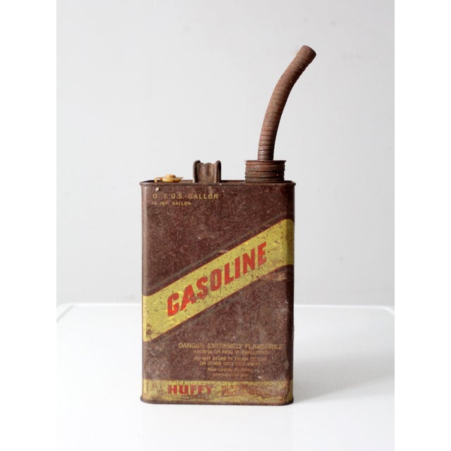 Mid 20th Century Vintage Huffy One Gallon Metal Gas Can For Sale - Image 5 of 9
