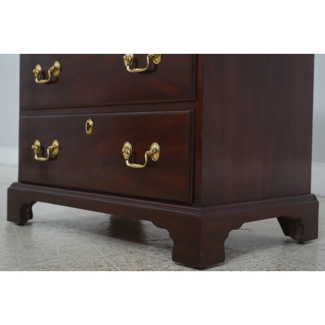 Kittinger 4 Drawer Mahogany Richmond Hill Bachelor Chest For Sale - Image 9 of 16