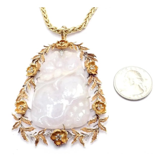 Mid 20th Century Buccellati Yellow Gold Lavender Jade Pendant Necklace For Sale - Image 10 of 11