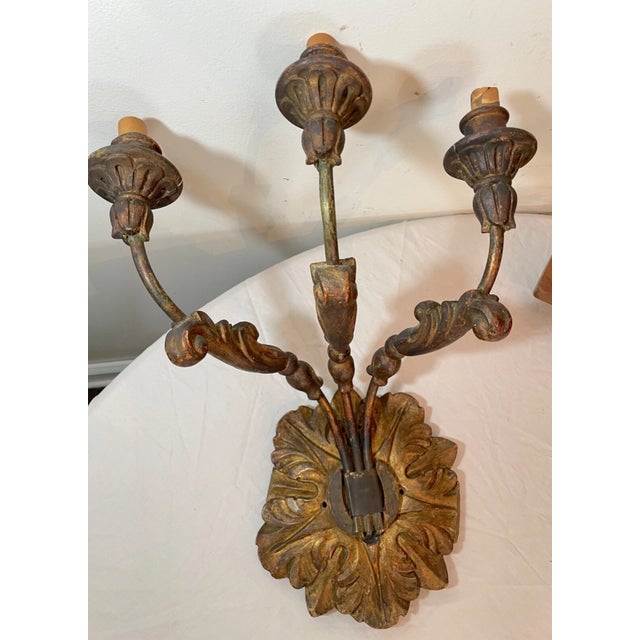 19th Century Antique Ornate 19th Century Italian Gilt Wooden Electrified Wall Sconce Fixture For Sale - Image 5 of 14