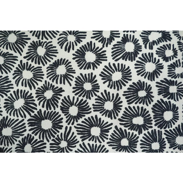 Traditional Sumak Rug 6' X 9' For Sale - Image 3 of 11