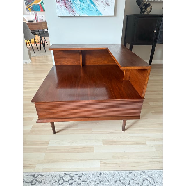 Mid-Century Modern 1960s Walnut Mid Century Modern Corner Step Table For Sale - Image 3 of 9
