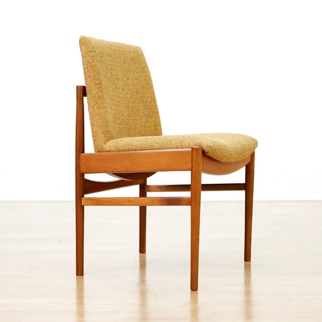 1960s Set of Eight Mid Century Dining Chairs Attributed Beithcraft of Scotland For Sale - Image 14 of 14