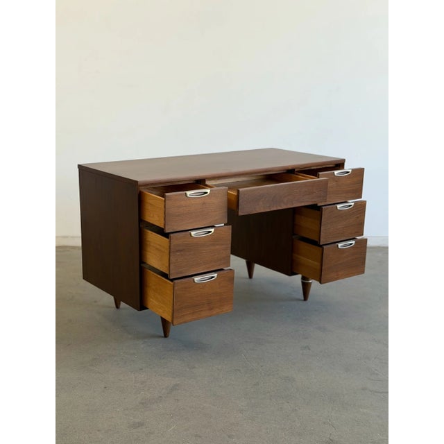 1960s Attributed Broyhill Mid-Century Walnut Executive Desk For Sale In Los Angeles - Image 6 of 16