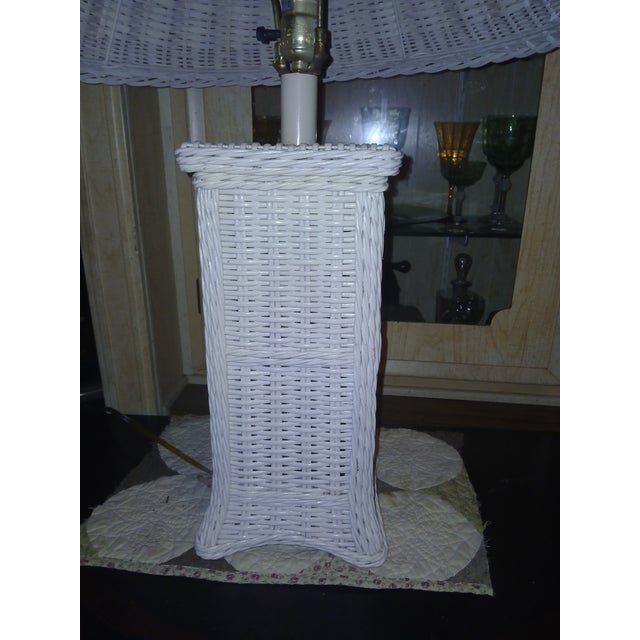 Vintage Boho Woven Wicker Rattan Table Lamp With Large Wicker Shade For Sale - Image 10 of 10