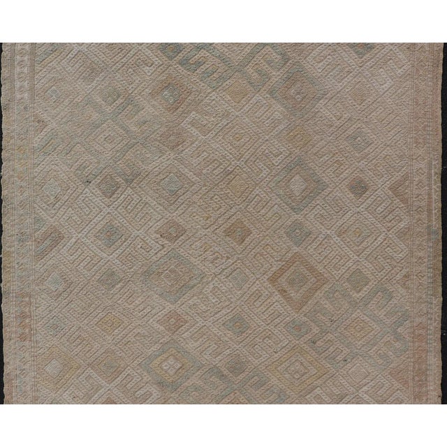 Tan Mid 20th Century Vintage Turkish Embroidered Kilim With All-Over Geometric Diamond Design For Sale - Image 8 of 11