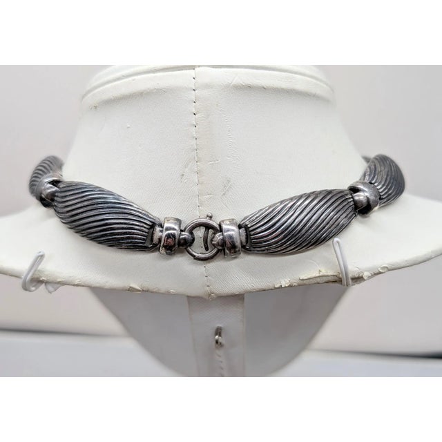 Mid-Century Modern Vintage 1950s Signed Napier Silvertone Ribbed Collar Necklace For Sale - Image 3 of 6