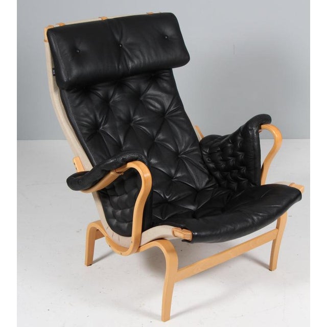 Wood Set of Pernilla Lounge Chair and Ottoman in Leather attributed to Bruno Mathsson for Dux, 1980s For Sale - Image 7 of 13