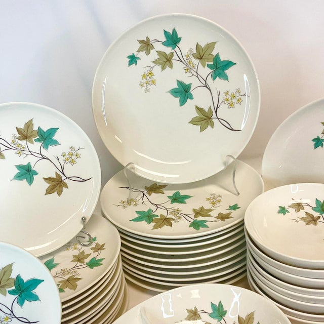 1960s Mid-Century Boho Chic Arts & Crafts Syracuse Woodbine China Service for 8+ - Set of 53. For Sale - Image 11 of 12