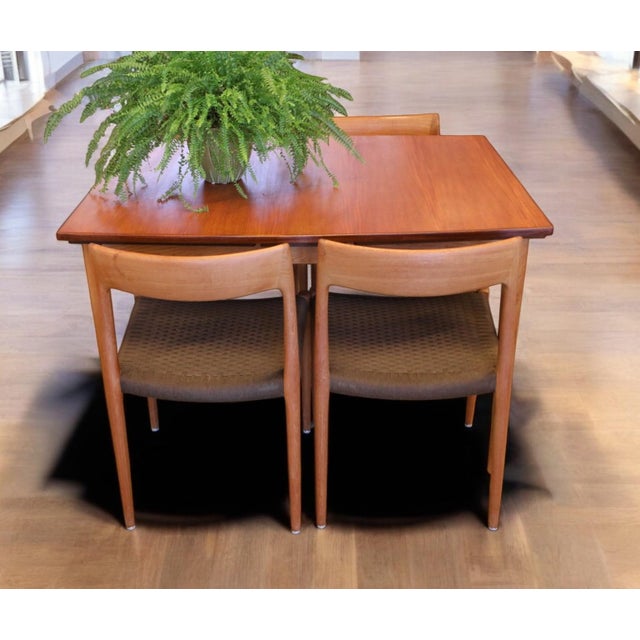 1970s Swedish Dining Table in Teak and Oak with Extendable Leaves, 1960s For Sale - Image 5 of 18