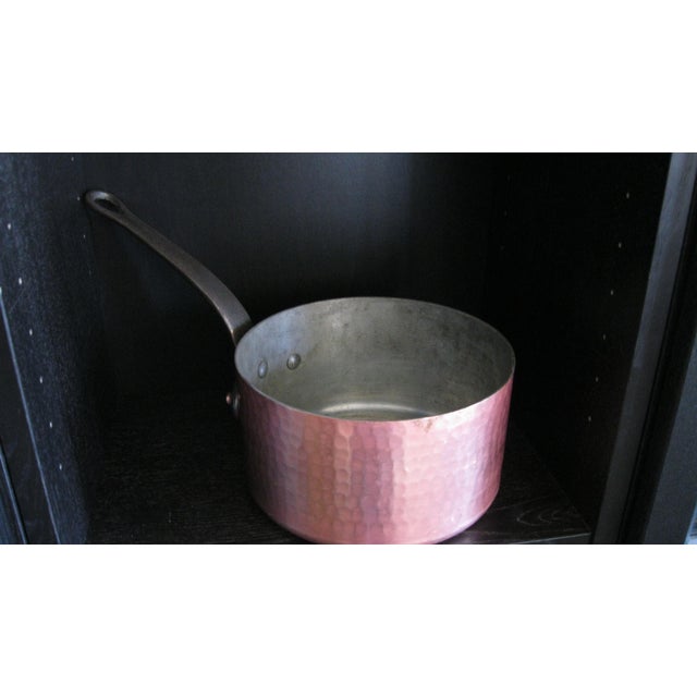 Rustic European Vintage French Hammered Copper Sauce Pot With Iron Handle For Sale - Image 3 of 10