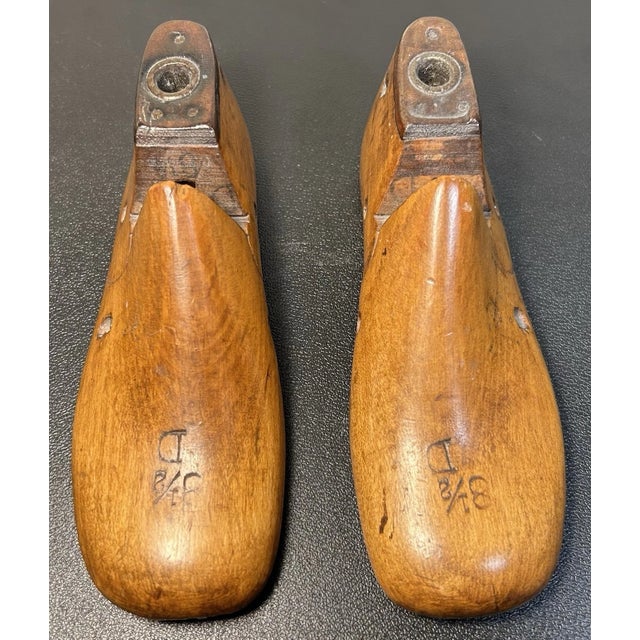 Pair of Antique 1930’s American Maple Wood Cobbler Children’s Shoe Forms For Sale In New Orleans - Image 6 of 6