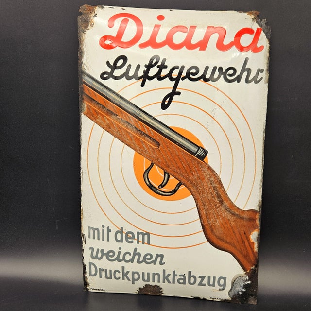 Diana Air Rifle Advertising Sign in Enamel, 1940s For Sale - Image 4 of 4