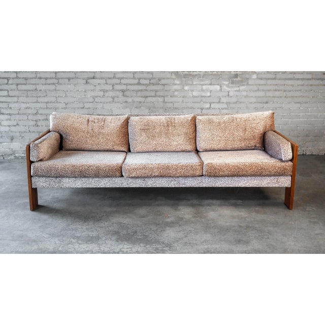 Mid-Century Modern 1960s Attributed to Adrian Pearsall for Craft Associates Walnut Sofa For Sale - Image 3 of 18