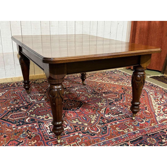 Victorian English Mahogany Table with 3 Extension Leaves, 1950s For Sale - Image 6 of 18