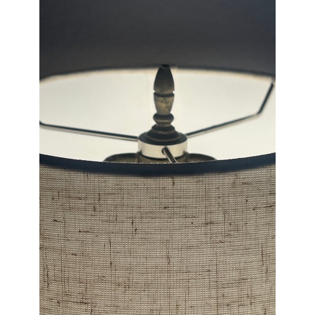 1960s Mid Century Chinoiserie Blanc De Chine Bedside Table Lamp Doubles as a Nightlight For Sale - Image 5 of 9