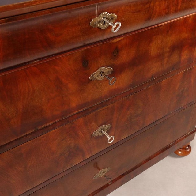 Charles X Chest of Drawers in Mahogany For Sale - Image 4 of 9