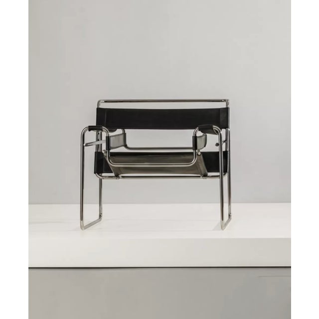 Vintage Bauhaus Wassily Armchairs by Marcel Breuer for Knoll and\.Gavina Int., 1970s, Set of 2 For Sale - Image 9 of 14