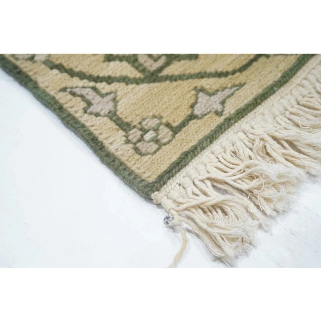 Traditional Sumak Rug 4'1'' X 6'1'' For Sale - Image 3 of 9