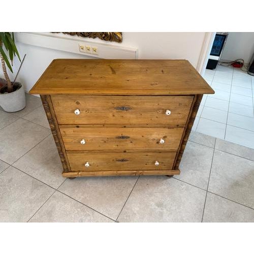 Antique Biedermeier Chest of 3 Drawers For Sale - Image 7 of 18