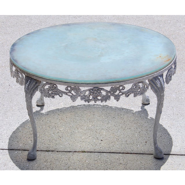 1950s Vintage 1950s Cast Aluminum Patio Set | 5-Piece Outdoor Seating | Rocker Chairs + Bench + Glass Top Table | Hollywood Regency Garden Furniture For Sale - Image 5 of 18