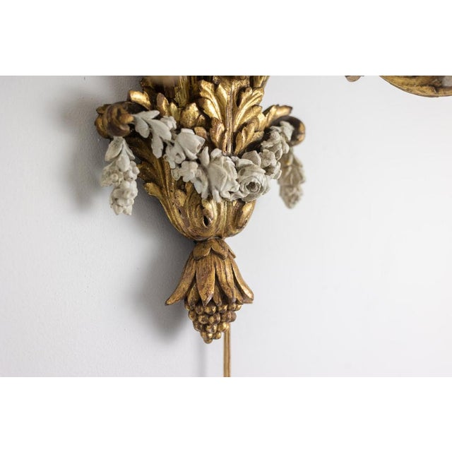 Gold Louis XVI Wall Lights in Gilded and Lacquered Wood, 1900s, Set of 2 For Sale - Image 8 of 18