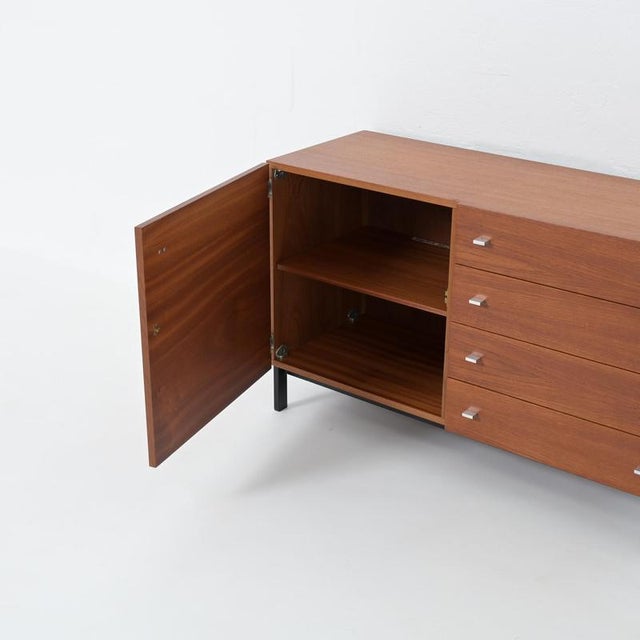 Model 1054 Storage by Pierre Guariche for Meurop, 1960s For Sale - Image 11 of 18