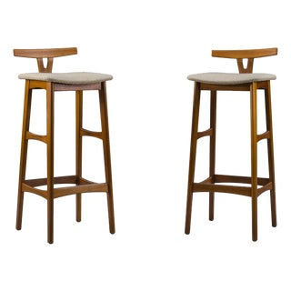 Danish Modern Teak Bar Stools by Dyrlund, Denmark, 1960s, Set of 2 For Sale