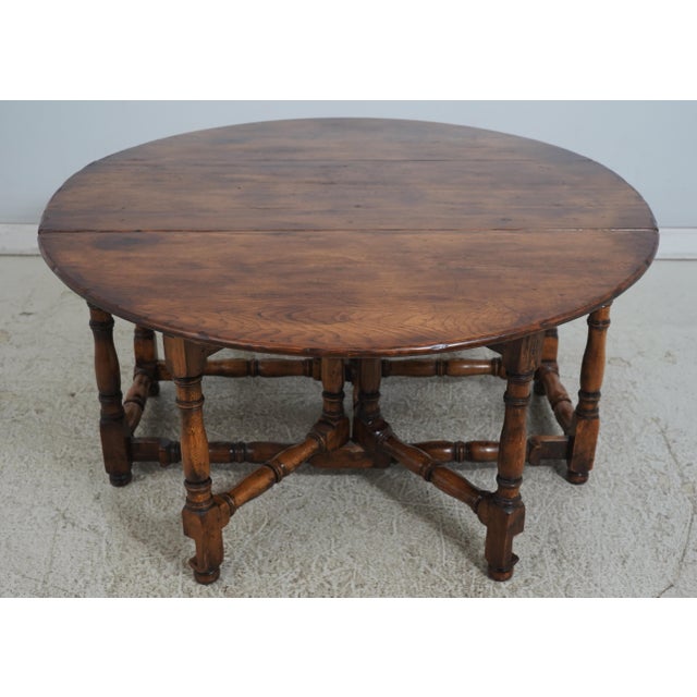 English Vintage English Oak Gate Leg Drop Leaf Dining Table For Sale - Image 3 of 17