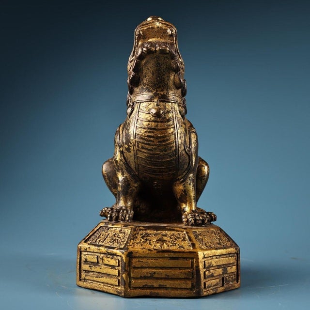 Chinoiserie Solid Bronze Gilded Pi Yao Sculpture, Seated Fortune Beast on Bagua Octagonal Base, Chinoiserie Wealth Guardian Statue For Sale - Image 3 of 10