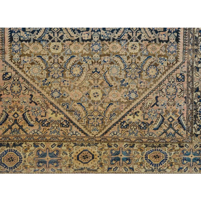 Early 20th Century Sarouk Farahan Rug For Sale - Image 4 of 11