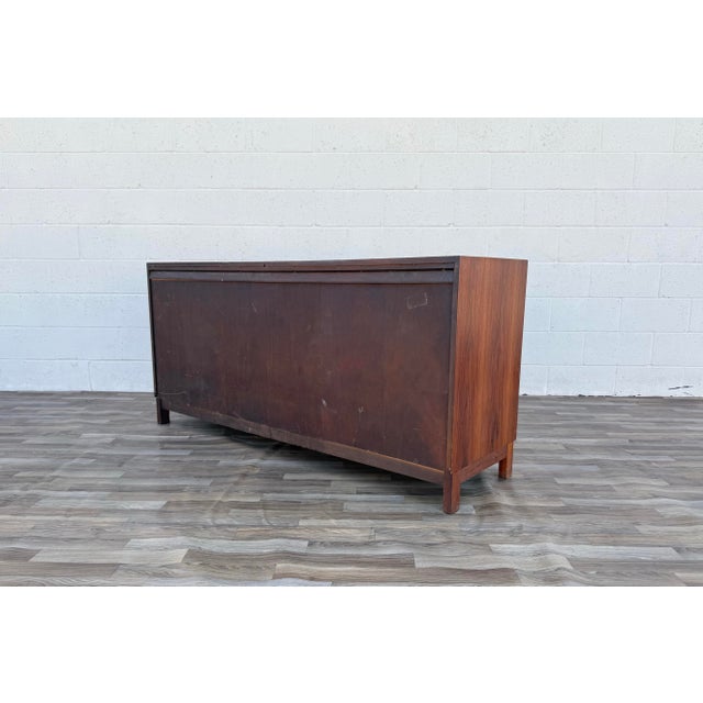 John Keal for Brown Saltman Mid-Century Walnut Credenza / Sideboard, Circa 1970s For Sale - Image 17 of 18