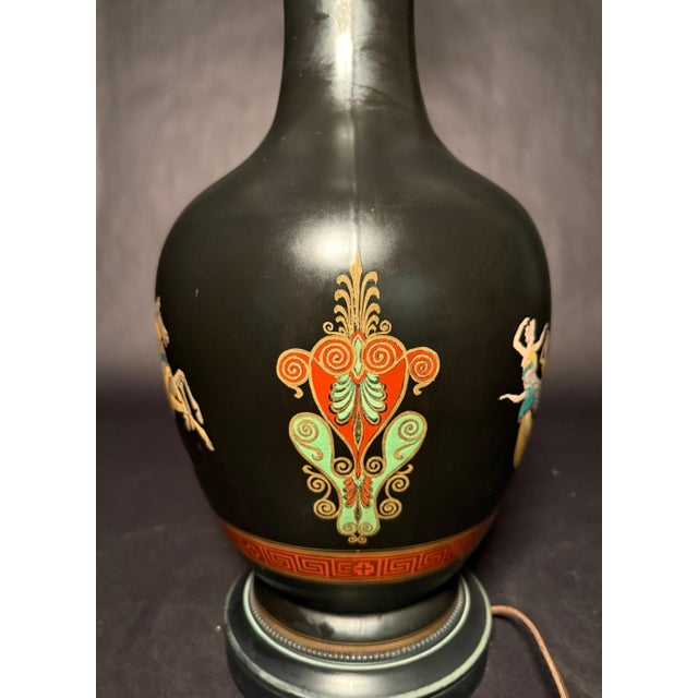 Early 20th Century Pair of French Neoclassical Black-Ground Porcelain Lamps Attributed to Samson For Sale In New York - Image 6 of 9
