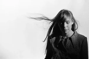 Joni Mitchell, 1968. 14x11 Photograph Print by Ed Thrasher
