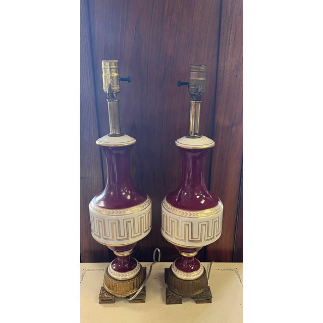 Traditional Vintage 1950s Egyptian Revival Porcelain Lamps a Pair For Sale - Image 3 of 7