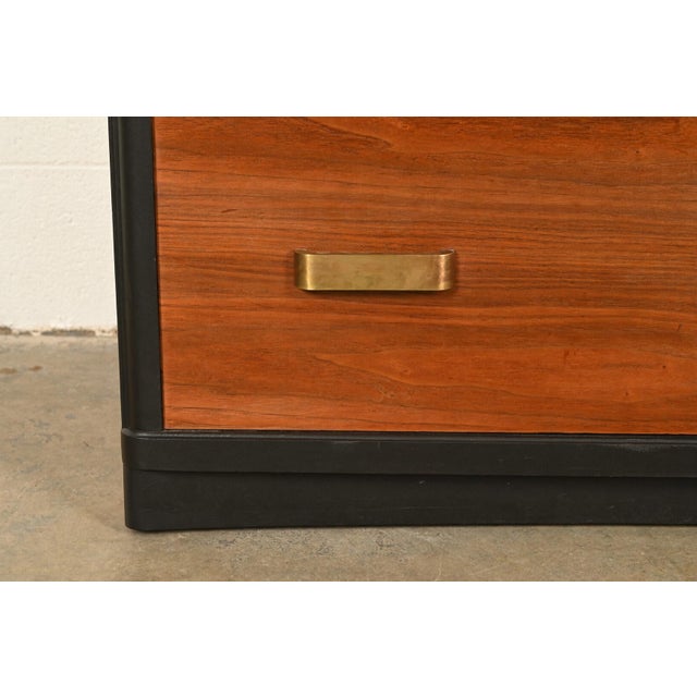 Donald Deskey Style Art Deco Walnut Dresser or Chest of Drawers, Circa 1940s For Sale - Image 11 of 16