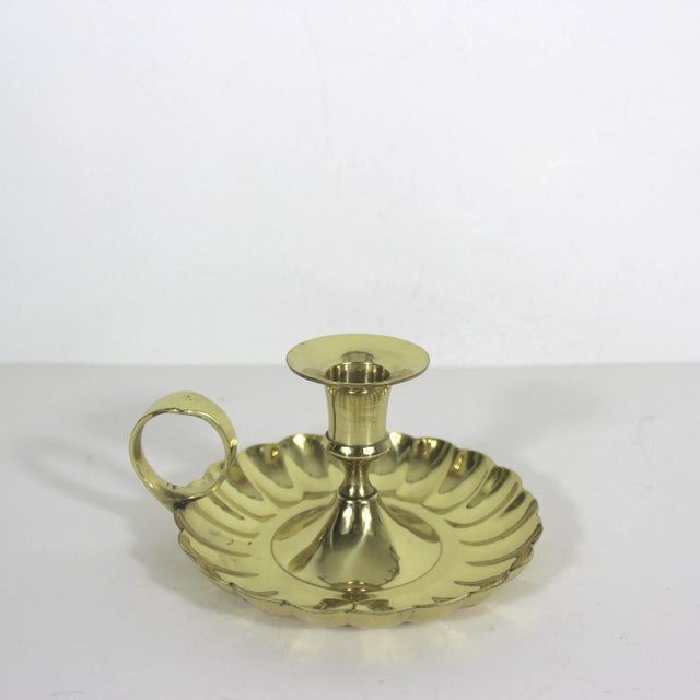 English Vintage Lacquered Shiny Brass Chamber Stick Candleholder For Sale - Image 3 of 8