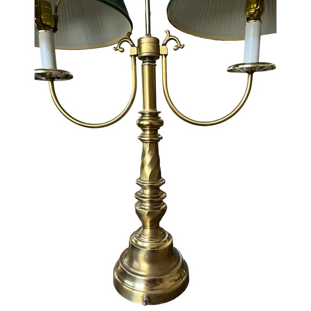 Bunny Williams Home Monumental Vintage Brass Bouillotte Table Lamp With Custom Hunter Green Pleated Shades — Ralph Lauren / Visual Comfort For Sale - Image 4 of 15