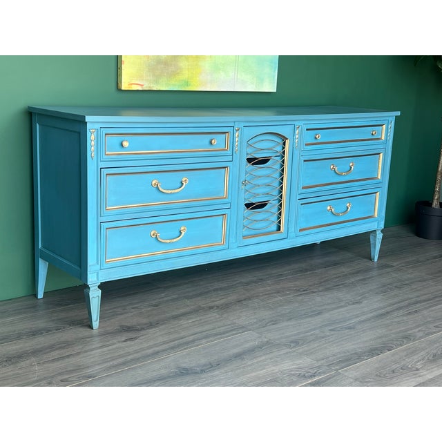 Neoclassical Late 20th Century Mid-Century Neoclassical Style Sky Blue Dresser For Sale - Image 3 of 14