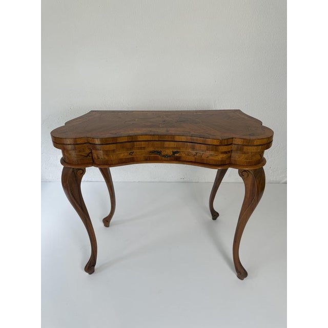 Antique Burl Game Table in Walnut, 1800s For Sale - Image 3 of 15