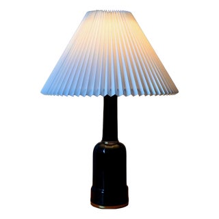 Scandinavian Lamp in Black Porcelain and Brass in the style of Sohølm, 1960s For Sale