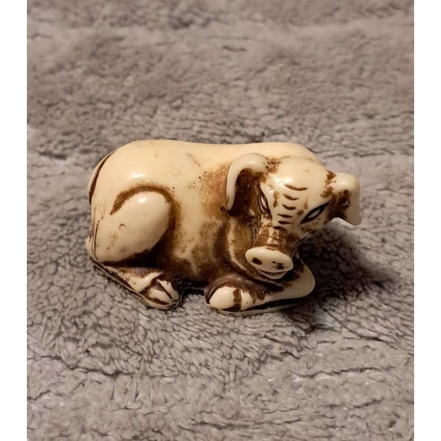 17th Century Antique Chinese Ivory Netsuke Pig - Ming/Quing Dynasty For Sale - Image 5 of 6