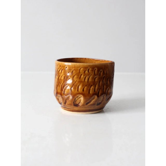 Late 20th Century Vintage Studio Pottery Bowl With Spout For Sale - Image 5 of 10