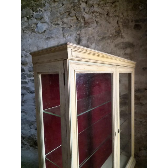 Vintage French Glass Display Cabinet, 1960s For Sale - Image 9 of 18