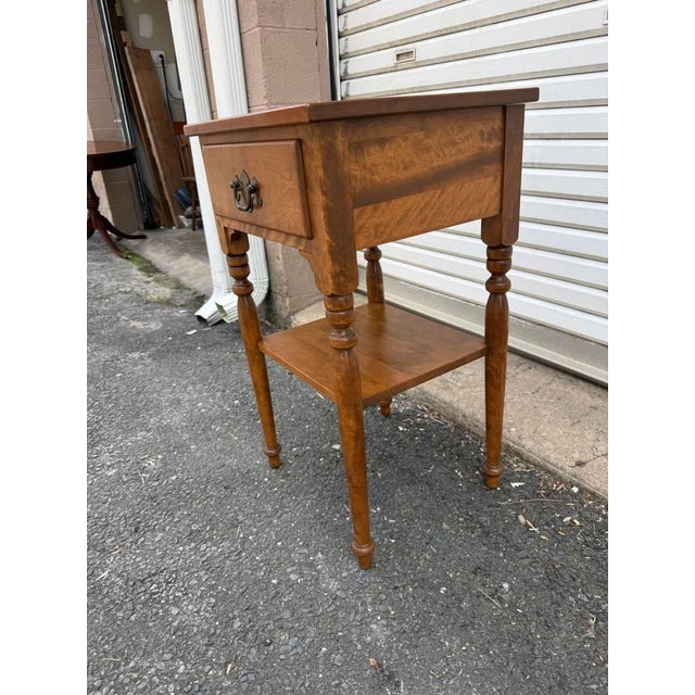 Vintage Ethan Allen Heirloom Nutmeg Maple Wood Side Table For Sale In Washington DC - Image 6 of 15