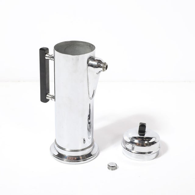 1930s Art Deco Chrome & Black Bakelite Cocktail Shaker For Sale - Image 11 of 13