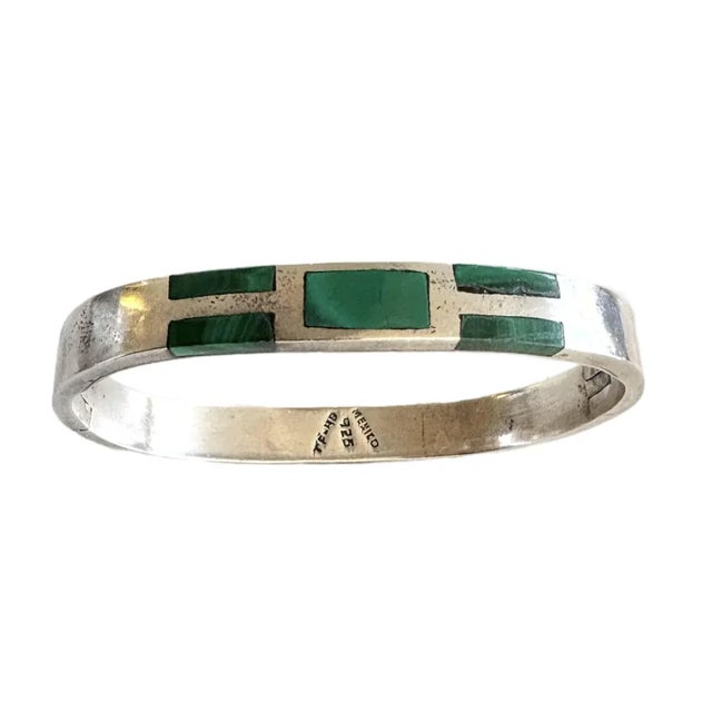 1970s Vintage Sterling Silver Taxco Hinge Bracelet With Malachite Inlay - Stamped 925/Mexico For Sale - Image 5 of 5