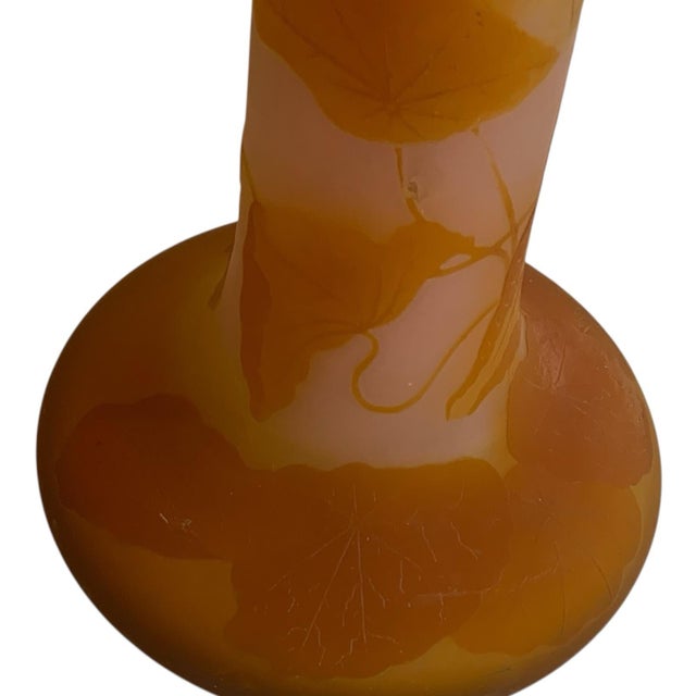 Art Nouveau Monumental Émile Gallé (1846–1904) Art Nouveau Cameo Glass Nasturtium (Capucines) Banjo Vase C1900s For Sale - Image 3 of 11