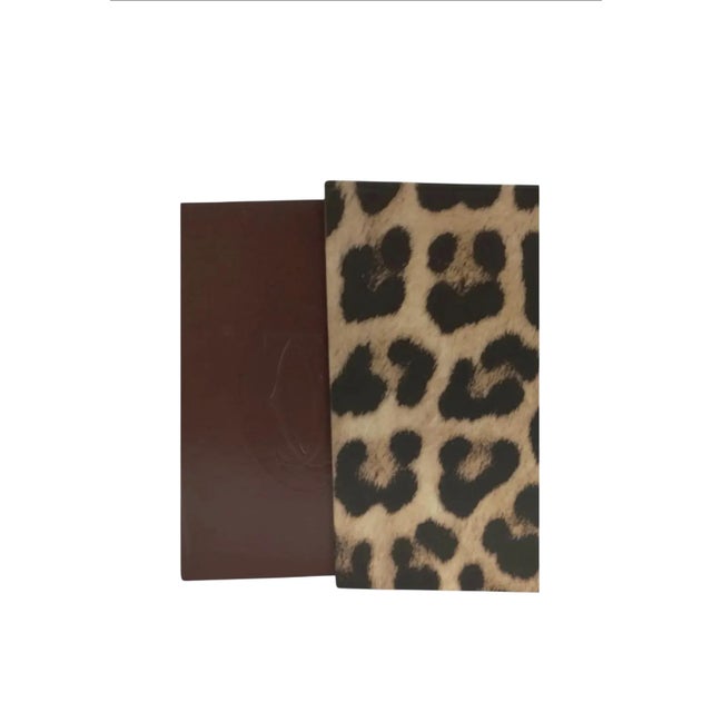 Cartier Les Must De Cartier ~ Anne - Marie Clais, Assouline, Limited Edition 2002 For Sale - Image 4 of 15