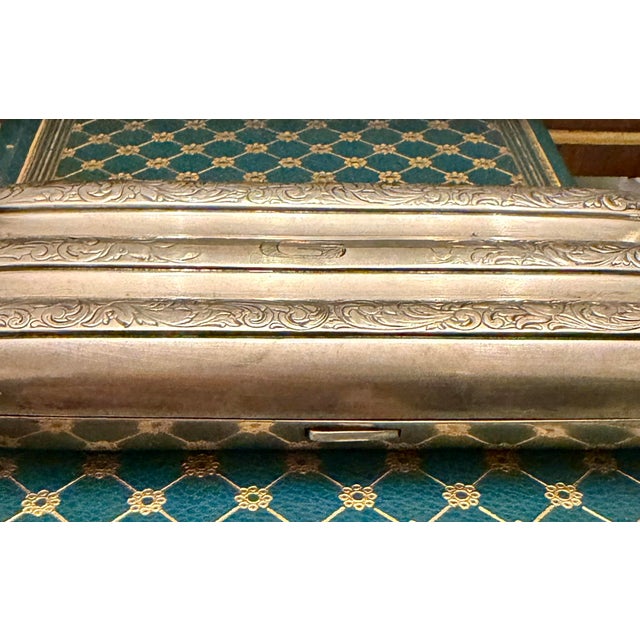 Antique c.1900 Sterling Silver Three-Finger Cigar Case With Gold-Wash Interior For Sale - Image 10 of 12